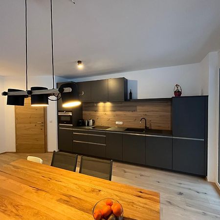 Das Taja Paznaun Penthouse Apartments ซี ภายนอก รูปภาพ