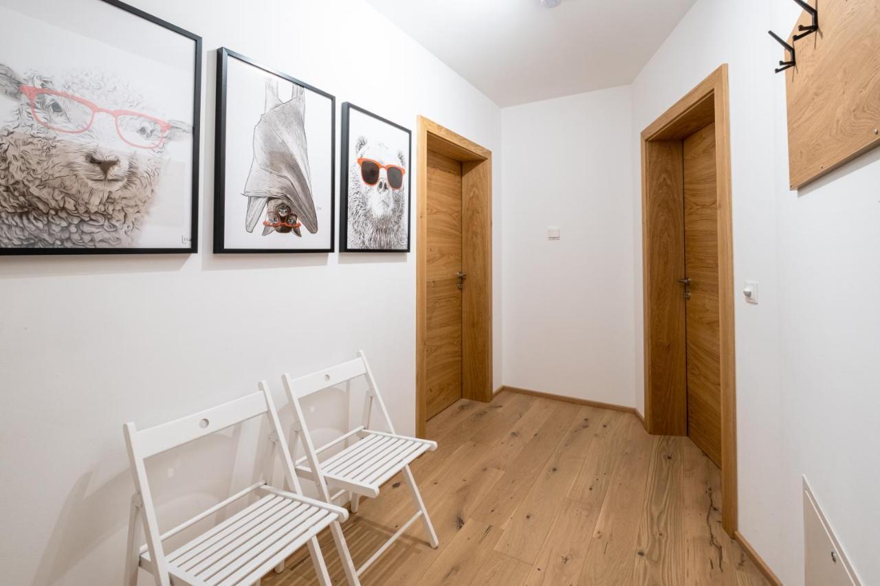 Das Taja Paznaun Penthouse Apartments ซี ภายนอก รูปภาพ