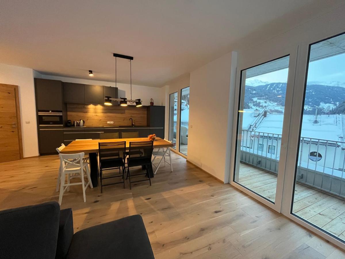 Das Taja Paznaun Penthouse Apartments ซี ภายนอก รูปภาพ